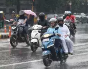 Rain Brings Relief to Delhi but Causes Waterlogging and Traffic Chaos