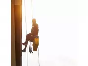 Safety Harness Essential for Preventing Falls at Height in Indian Industries