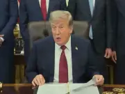 Trump Shelves Iran Strike Plans After Advisers Warn of Munitions Shortages